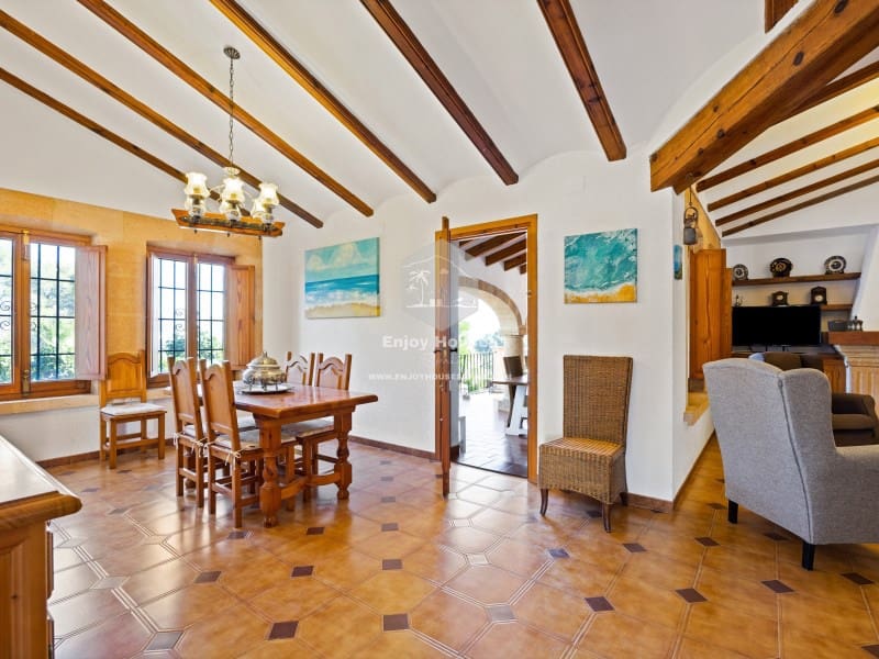 Chalet de 9 habitaciones en Javea / Xàbia en venta con garaje - 1.500.000 € (Ref: 9634209)