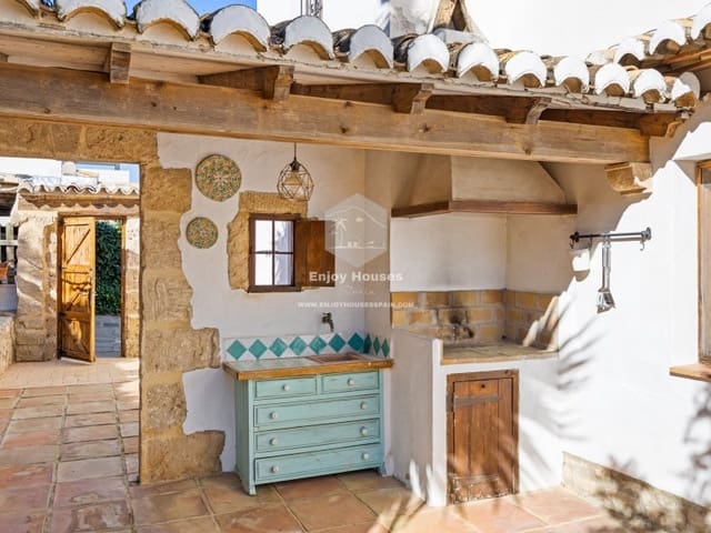 9 makuuhuone Huvila myytävänä paikassa Partides comunes - Adsubia, Javea / Xàbia mukana 
autotalli - 1 500 000 € (Ref: 9634209)