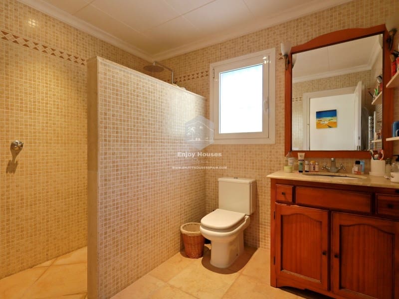 4 bedroom Villa for sale in Javea / Xabia with pool garage - € 750,000 (Ref: 9637308)