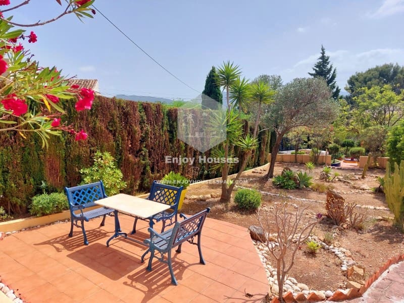 4 bedroom Villa for sale in Javea / Xabia with pool garage - € 750,000 (Ref: 9637308)