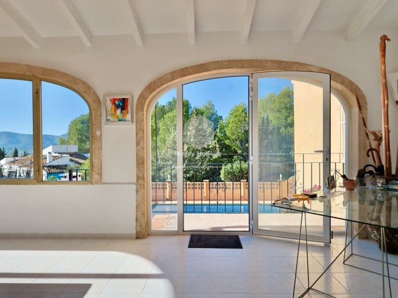 4 bedroom Villa for sale in Javea / Xabia with pool garage - € 750,000 (Ref: 9637308)