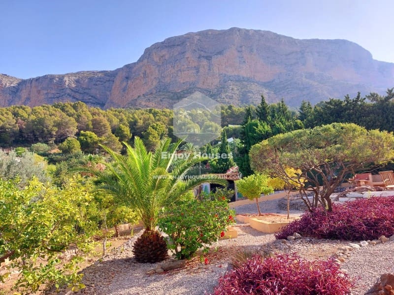 4 bedroom Villa for sale in Javea / Xabia with pool garage - € 750,000 (Ref: 9637308)