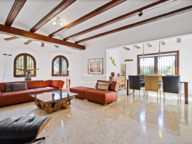 Chalet de 4 habitaciones en Montgó - Ermita, Javea / Xàbia en venta con piscina garaje - 1.195.000 € (Ref: 9639319)