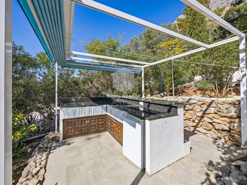 Chalet de 4 habitaciones en Javea / Xàbia en venta con piscina garaje - 1.195.000 € (Ref: 9639319)