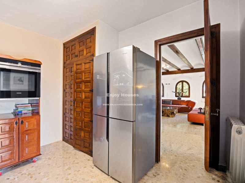 Moradia para venda em Javea / Xabia com piscina garagem - 895 000 € (Ref: 9639320)