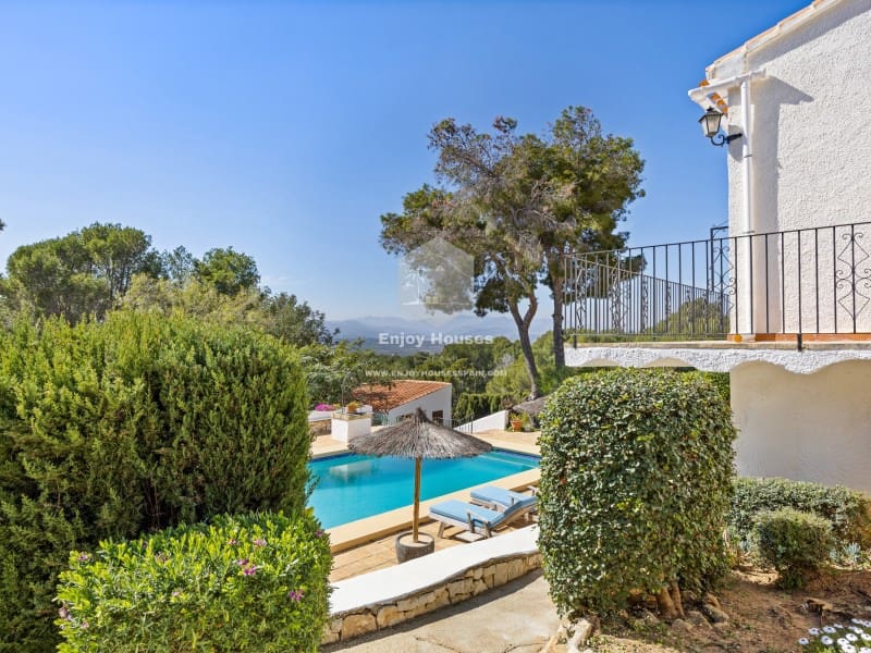 Moradia para venda em Javea / Xabia com piscina garagem - 895 000 € (Ref: 9639320)