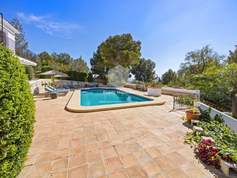 Moradia para venda em Javea / Xabia com piscina garagem - 895 000 € (Ref: 9639320)