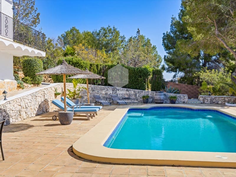 Moradia para venda em Javea / Xabia com piscina garagem - 895 000 € (Ref: 9639320)