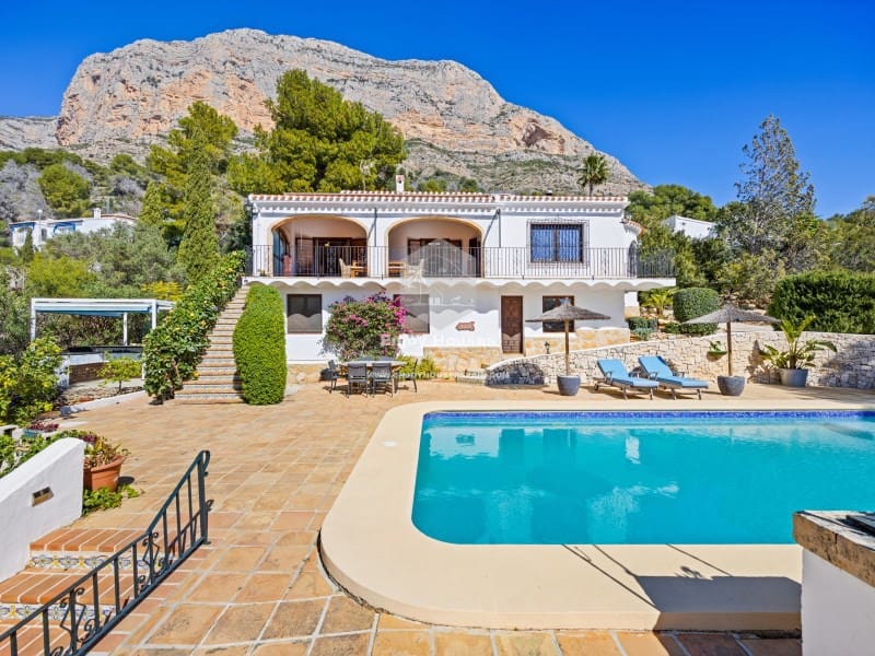 Moradia para venda em Javea / Xabia com piscina garagem - 895 000 € (Ref: 9639320)