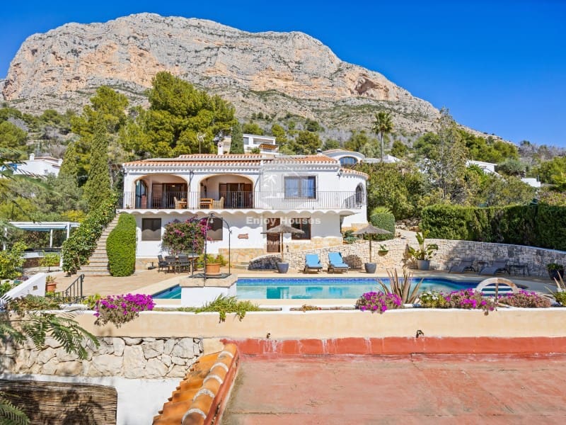 Moradia para venda em Javea / Xabia com piscina garagem - 895 000 € (Ref: 9639320)