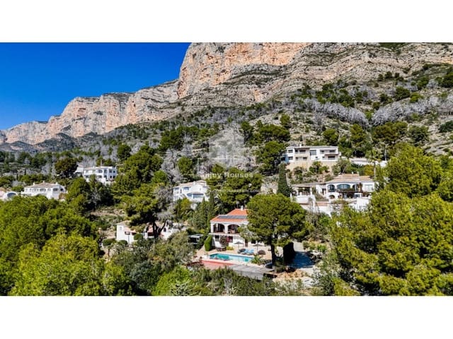 Moradia para venda em Montgó - Ermita, Javea / Xàbia com piscina garagem - 895 000 € (Ref: 9639320)