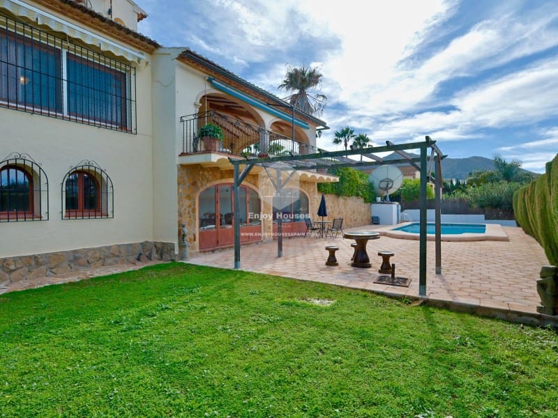 5 chambre Villa/Maison à vendre à Javea / Xabia - 760 000 € (Ref: 9651717)