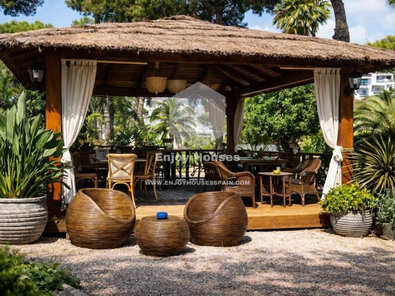 9 camera da letto Ristorante/Bar in vendita in Moraira - 2.300.000 € (Rif: 9651718)