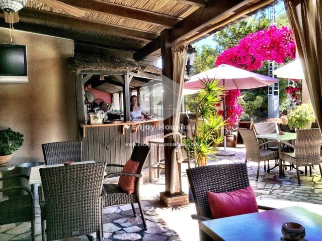 9 camera da letto Ristorante/Bar in vendita in Pinar del Advocat - Cometa, Teulada-Moraira - 2.300.000 € (Rif: 9651718)