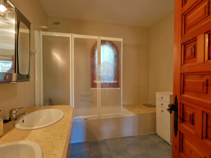 2 Zimmer Villa zu verkaufen in Javea / Xabia mit Garage - 648.000 € (Ref: 9651719)