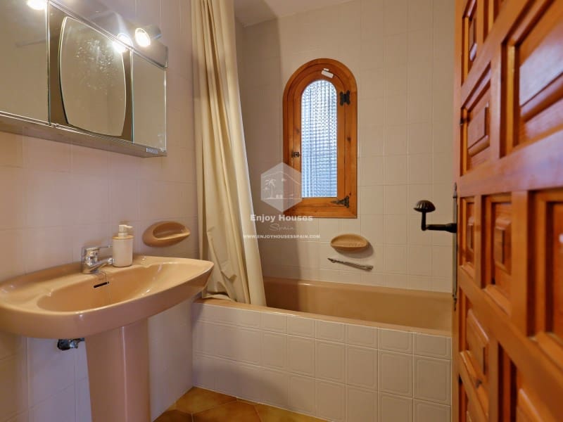 2 Zimmer Villa zu verkaufen in Javea / Xabia mit Garage - 648.000 € (Ref: 9651719)