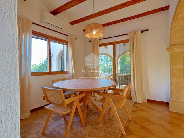 2 Zimmer Villa zu verkaufen in Montgó - Ermita, Javea / Xàbia mit Garage - 648.000 € (Ref: 9651719)