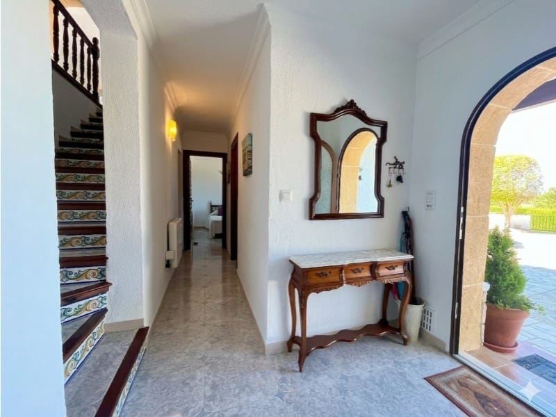 5 makuuhuone Huvila myytävänä paikassa Javea / Xabia - 795 000 € (Ref: 9686264)