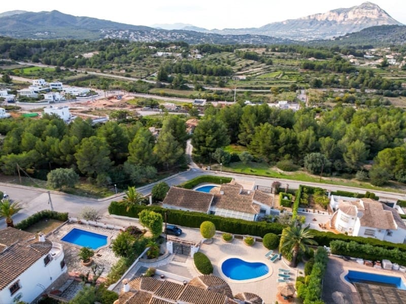 4 bedroom Villa for sale in Javea / Xabia - € 795,000 (Ref: 9686264)