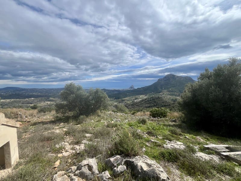8 bedroom Finca/Country House for sale in Benissa - € 650,000 (Ref: 9690390)