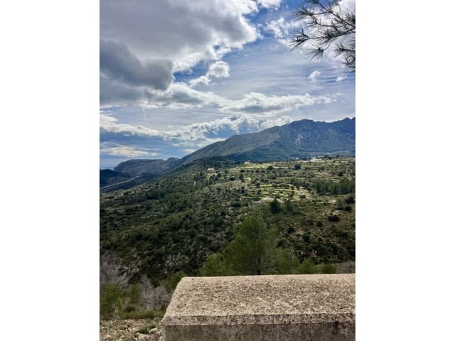 8 bedroom Finca/Country House for sale in Benissa - € 650,000 (Ref: 9690390)