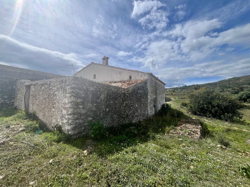 8 bedroom Finca/Country House for sale in Benissa - € 650,000 (Ref: 9690390)