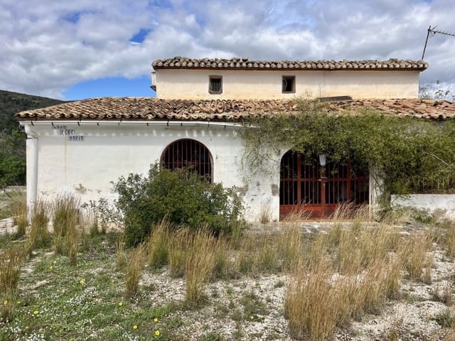 8 bedroom Finca/Country House for sale in Benissa - € 650,000 (Ref: 9690390)