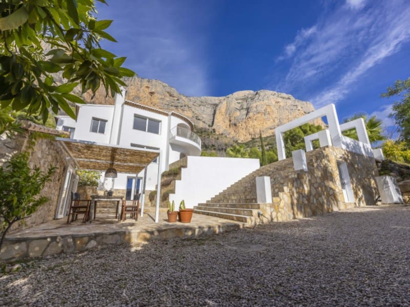 5 bedroom Villa for sale in Javea / Xabia with pool garage - € 1,795,000 (Ref: 9695167)