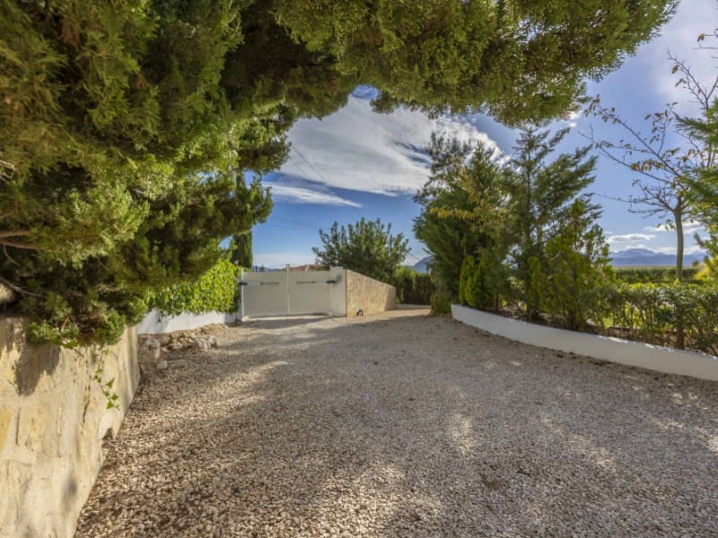 5 bedroom Villa for sale in Javea / Xabia with pool garage - € 1,795,000 (Ref: 9695167)