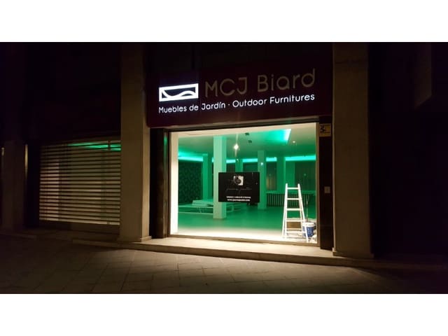 Kaupallinen myytävänä paikassa Arenal, Javea / Xàbia - 1 000 000 € (Ref: 9731905)