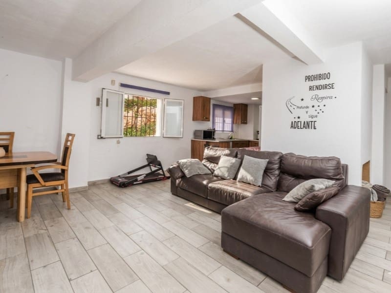 6 makuuhuone Huvila myytävänä paikassa Javea / Xabia - 549 000 € (Ref: 9731908)