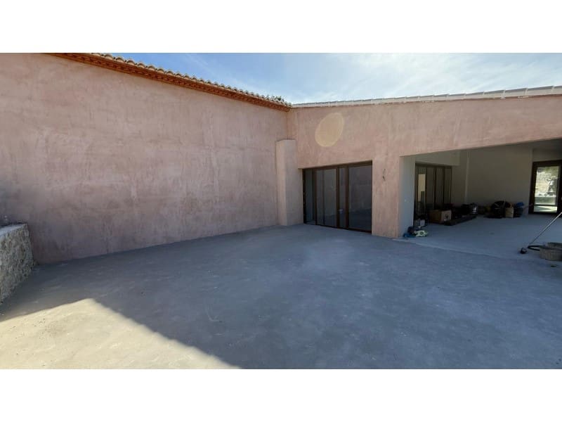 5 bedroom Finca/Country House for sale in Javea / Xabia - € 1,550,000 (Ref: 9731909)