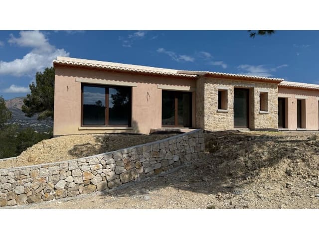 5 bedroom Finca/Country House for sale in Partides comunes - Adsubia, Javea / Xàbia - € 1,550,000 (Ref: 9731909)