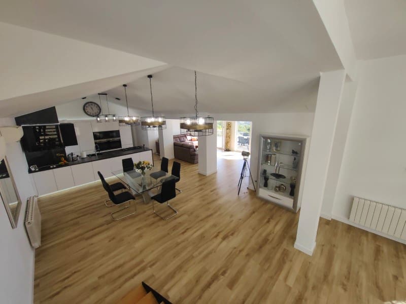 4 bedroom Villa for sale in Calpe / Calp with pool garage - € 999,900 (Ref: 9745256)