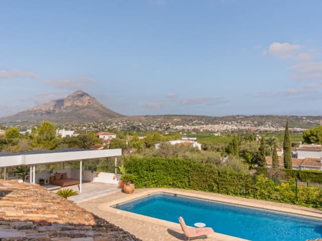 3 slaapkamer Villa te koop in Partides comunes - Adsubia, Javea / Xàbia met zwembad garage - € 2.450.000 (Ref: 9758762)