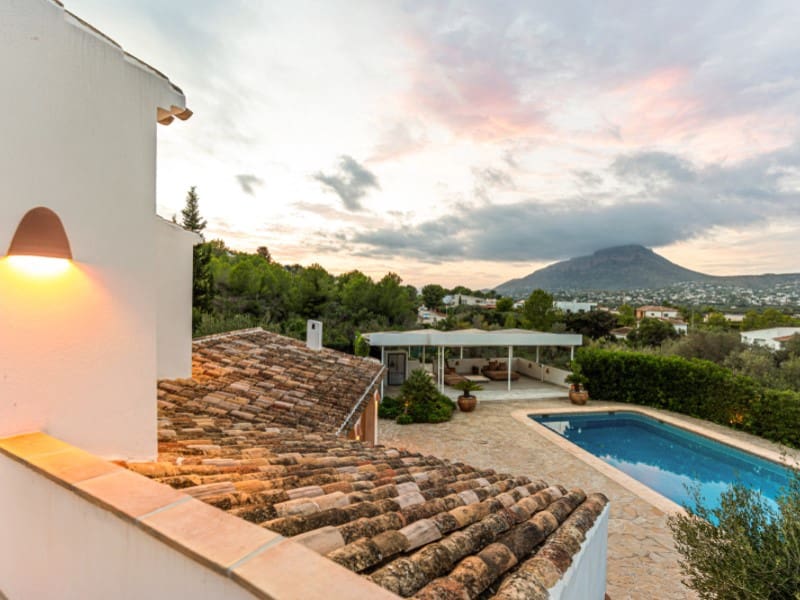 3 slaapkamer Villa te koop in Javea / Xabia met zwembad garage - € 2.450.000 (Ref: 9758762)