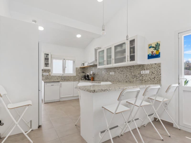 4 quarto Moradia para venda em Javea / Xabia com piscina - 690 000 € (Ref: 9758764)