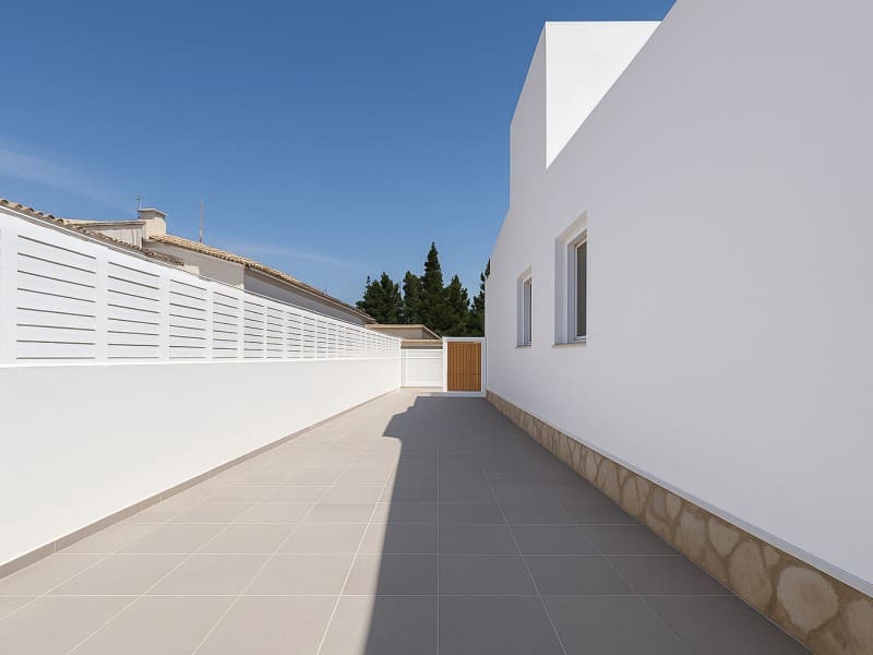 5 chambre Villa/Maison à vendre à Denia avec piscine - 850 000 € (Ref: 9763575)