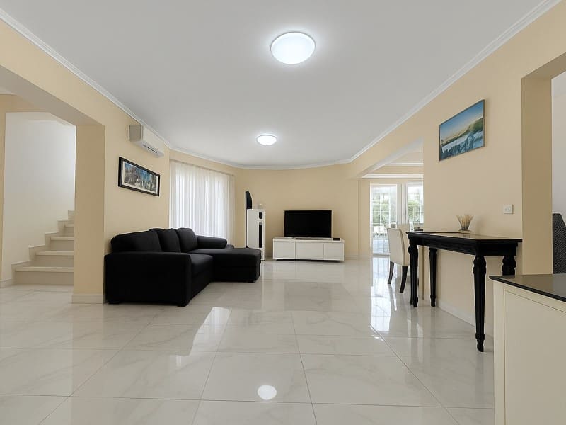 5 chambre Villa/Maison à vendre à Denia avec piscine - 850 000 € (Ref: 9763575)