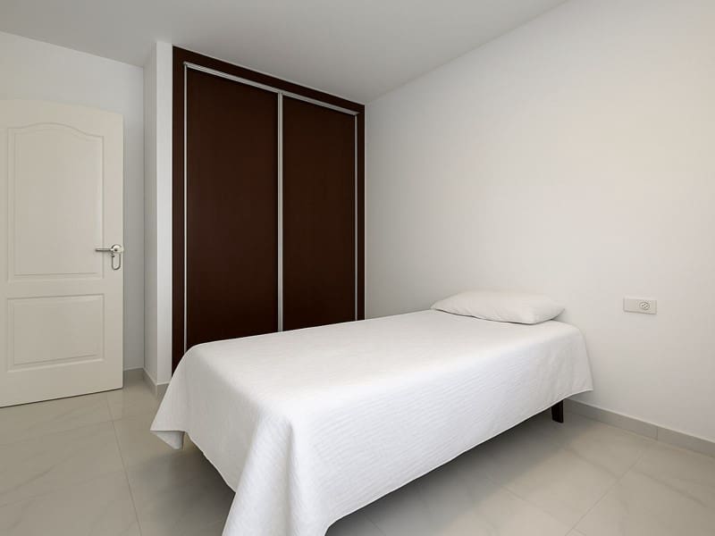 5 chambre Villa/Maison à vendre à Denia avec piscine - 850 000 € (Ref: 9763575)