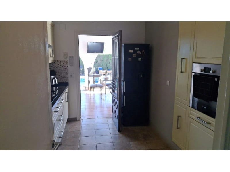 4 sypialnia Willa na sprzedaż w Benissa z basenem garażem - 650 000 € (Ref: 9770410)