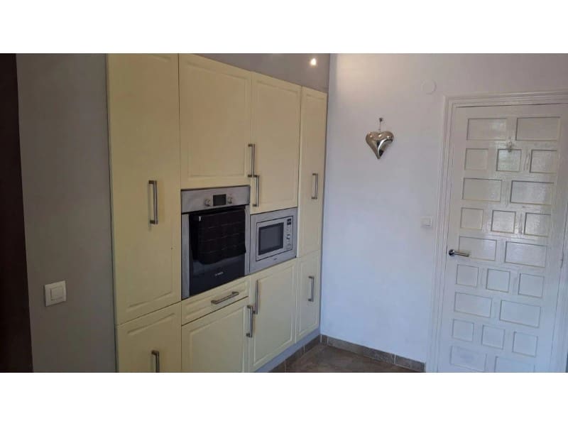 4 sypialnia Willa na sprzedaż w Benissa z basenem garażem - 650 000 € (Ref: 9770410)