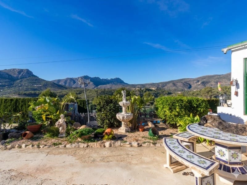 6 bedroom Finca/Country House for sale in Benissa with pool - € 435,000 (Ref: 9772849)