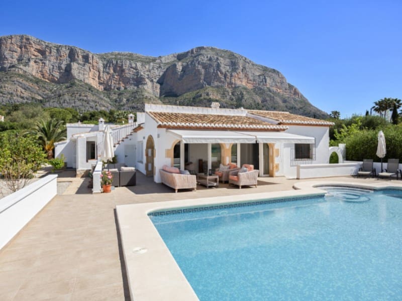 4 quarto Moradia para venda em Javea / Xabia com piscina - 1 150 000 € (Ref: 9784115)