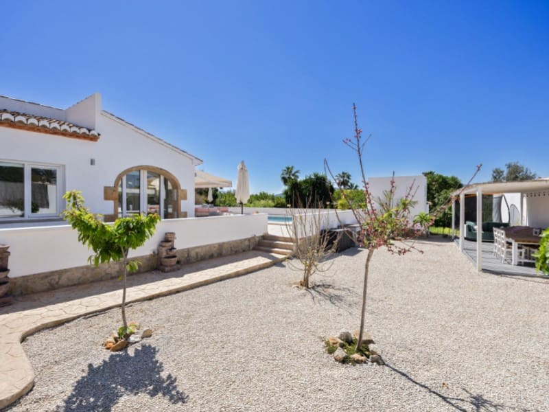 4 quarto Moradia para venda em Javea / Xabia com piscina - 1 150 000 € (Ref: 9784115)