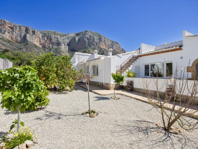4 quarto Moradia para venda em Javea / Xabia com piscina - 1 150 000 € (Ref: 9784115)