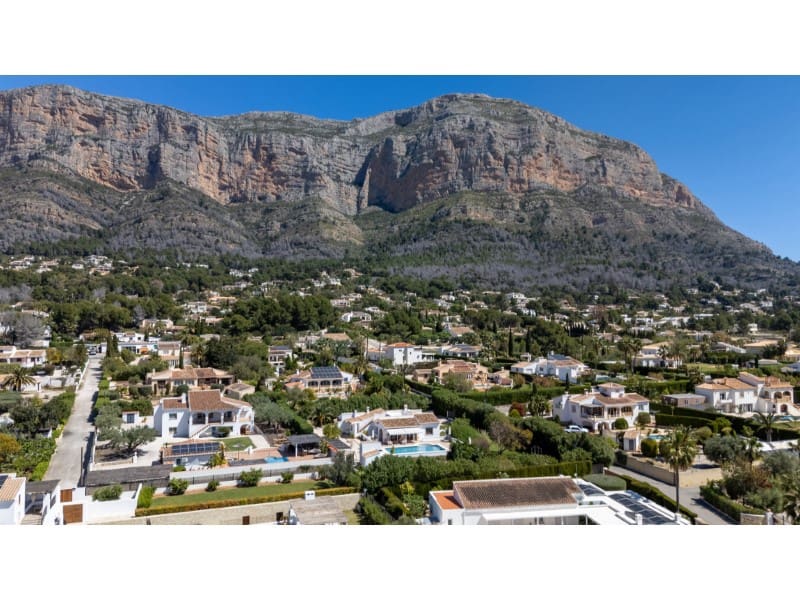 4 slaapkamer Villa te koop in Javea / Xabia met zwembad - € 1.150.000 (Ref: 9784115)