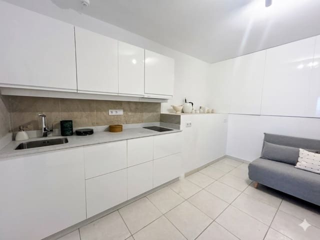 3 sovrum Villa till salu i Pego med pool garage - 560 000 € (Ref: 9784116)