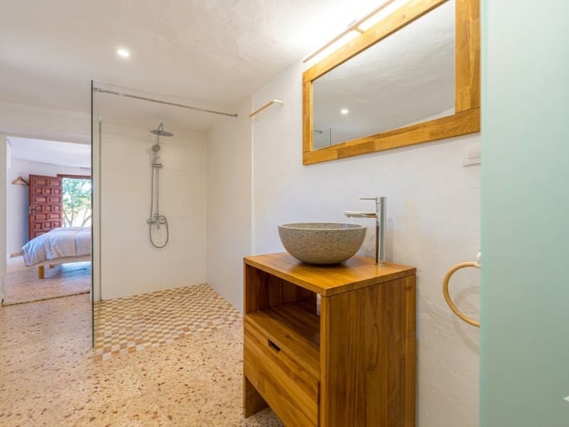 5 bedroom Villa for sale in Javea / Xabia - € 799,000 (Ref: 9784117)