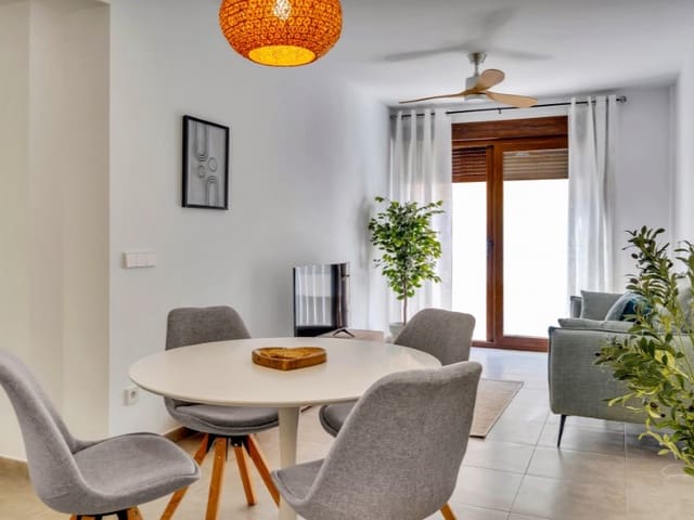 Apartamento de 2 habitaciones en Casco Urbano, Teulada-Moraira en venta con garaje - 295.000 € (Ref: 9804154)